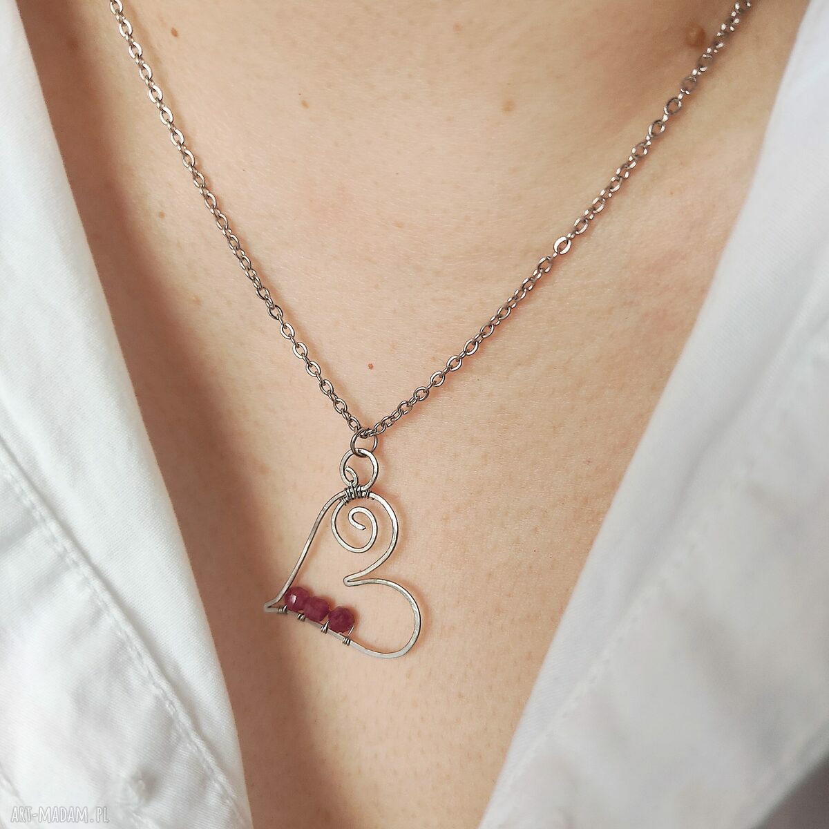 Naszyjnik Serce Rubin - stal chirurgiczna, wire wrapping