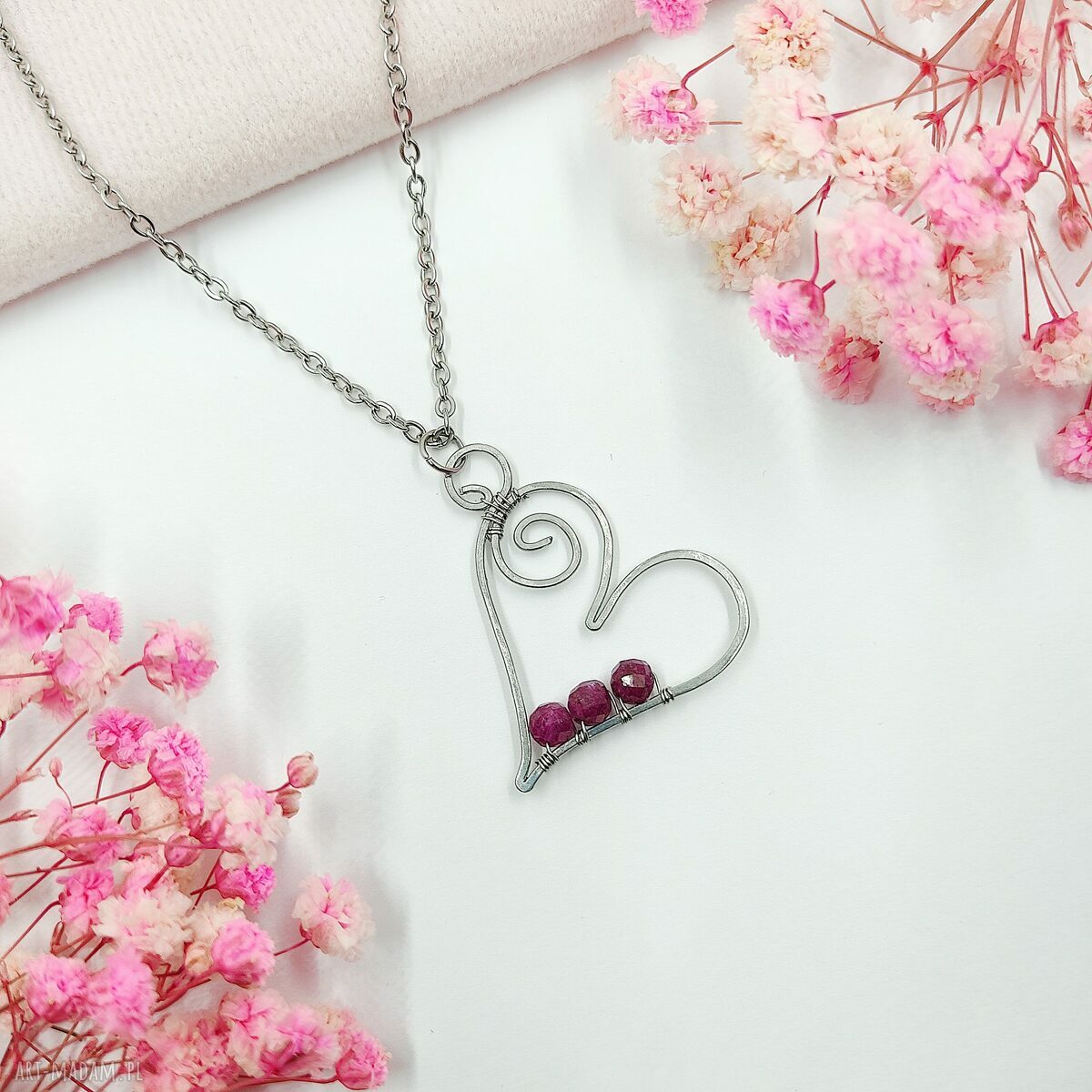 Naszyjnik Serce Rubin - stal chirurgiczna, wire wrapping