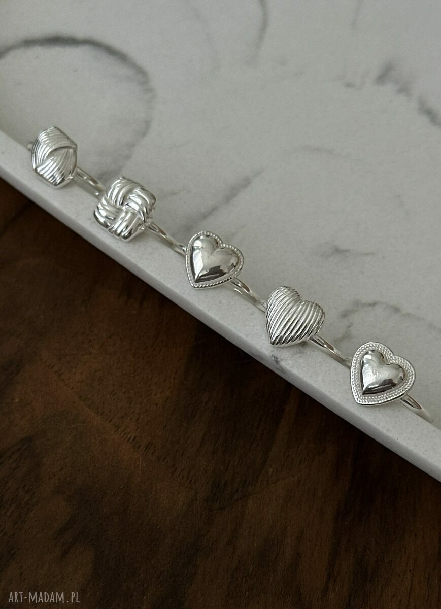 pierścionki: Srebrny pierścionek z plecioną retro ozdobą Handmade