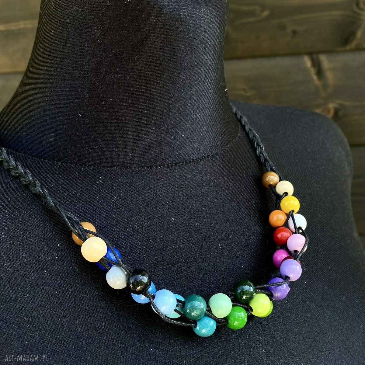 Tęczowy naszyjnik z drewnianych koralików - handmade