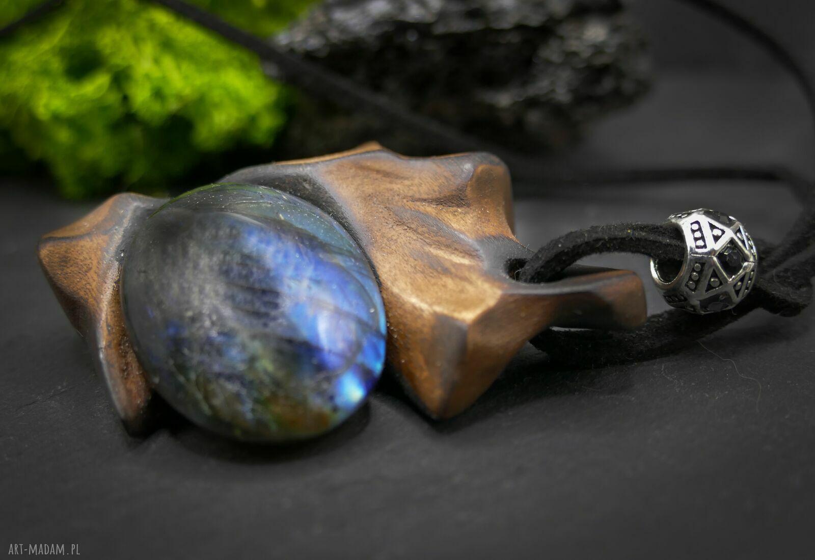 Unikatowy naszyjnik z labradorytem i lipą - wisiorek handmade