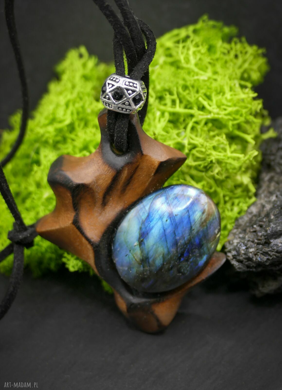 Unikatowy naszyjnik z labradorytem i lipą - wisiorek handmade