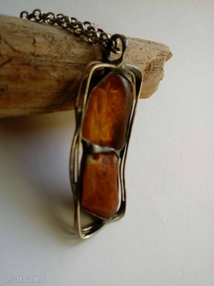 Naszyjnik z bursztynem bałtyckim z patynowanej miedzi - handmade