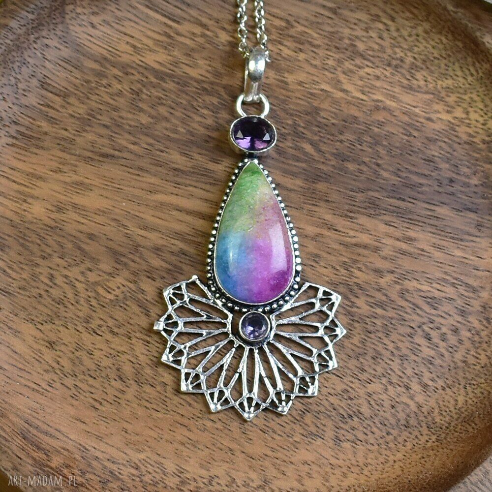 Posrebrzany wisiorek z kwarcem solarnym i ametystem - elegancki handmade