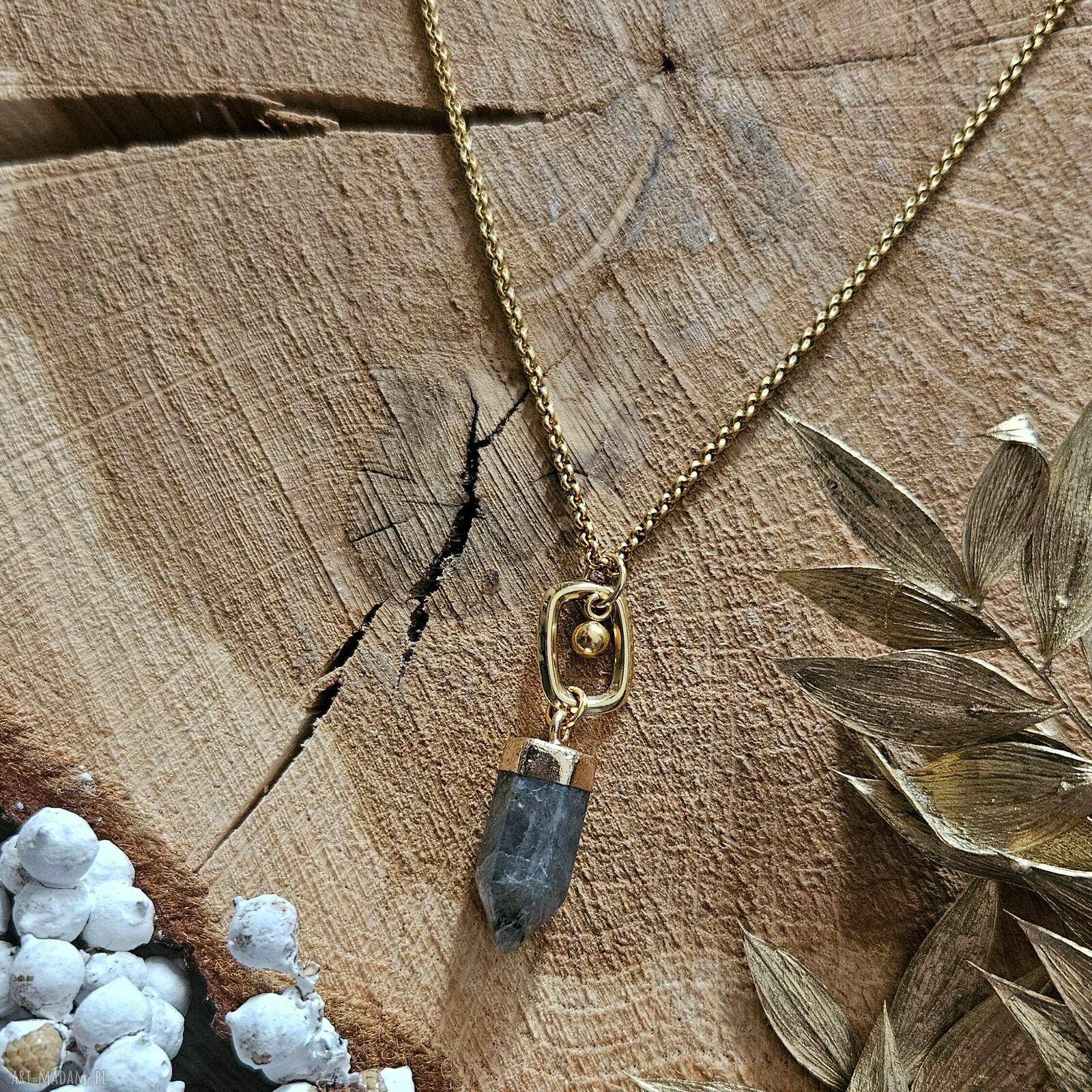 Naszyjnik z labradorytem i geometryczną zawieszką - hand-made w stali szlachetnej