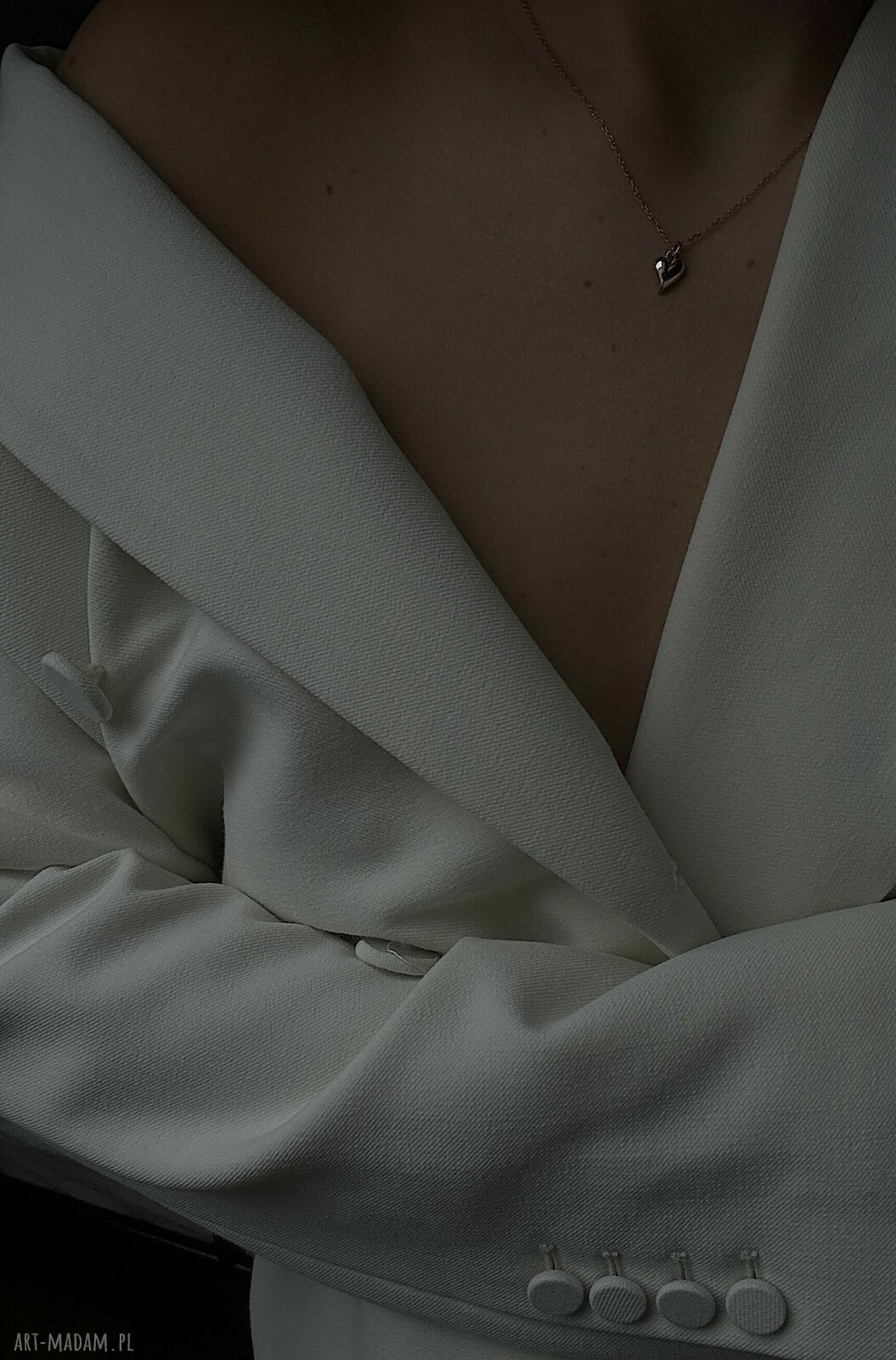 naszyjniki: Naszyjnik z małym serduszkiem z różowego złota hand made