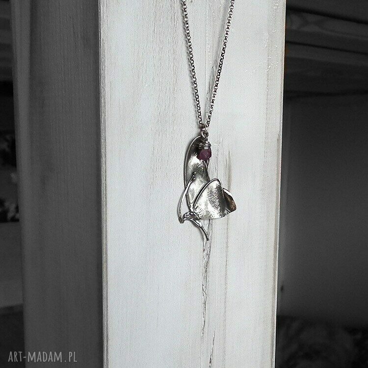 naszyjniki: NASZYJNIK Z MOTYLEM I TURMALINEM. HandMade