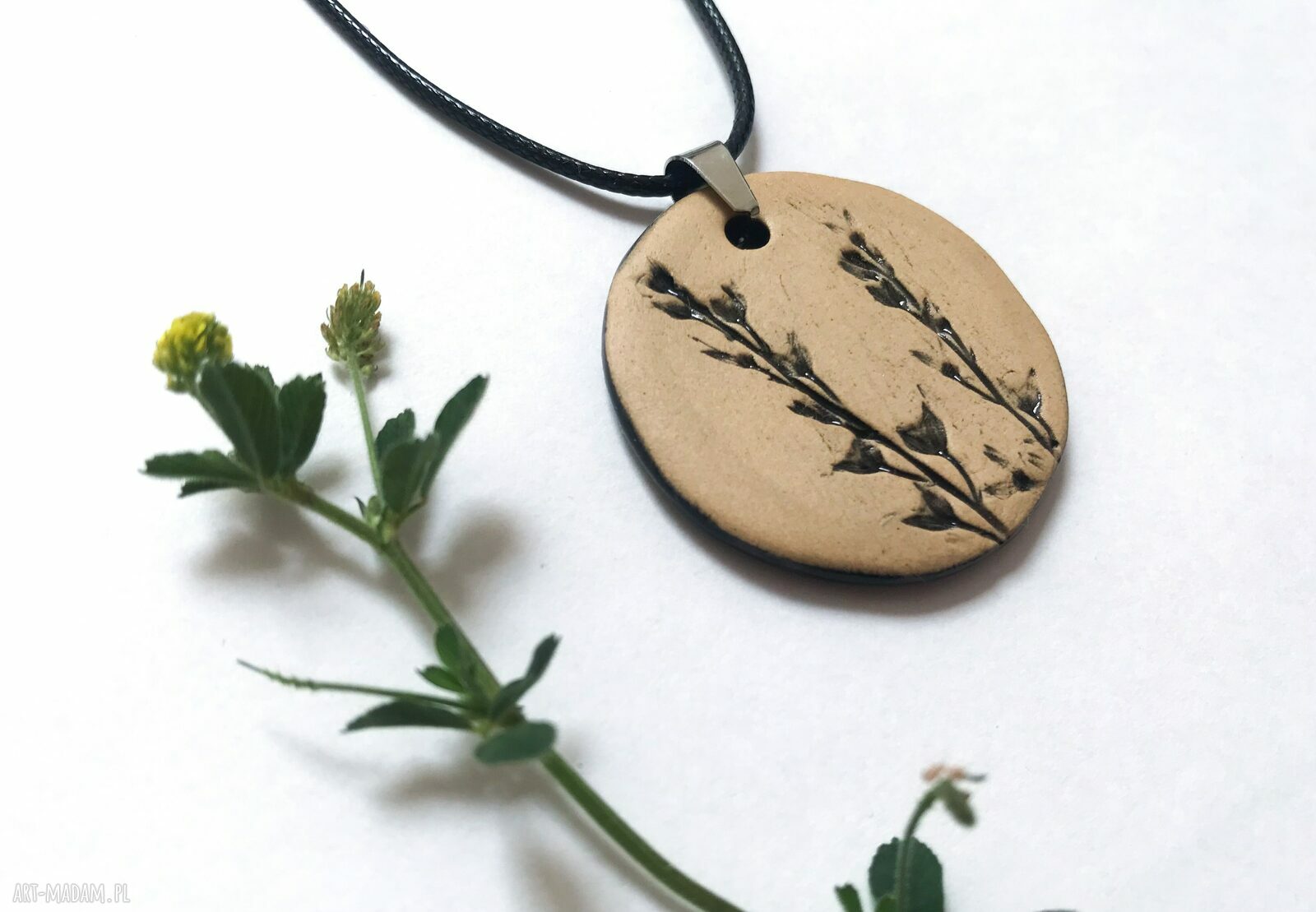 Naszyjnik z naturą - ceramiczna biżuteria handmade
