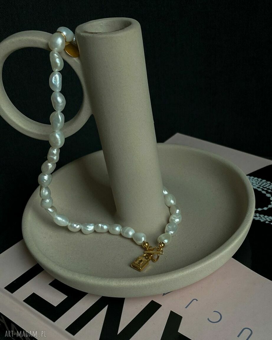 naszyjniki: Naszyjnik z pereł naturalnych z różowego złota z kłódką Ręcznie robione