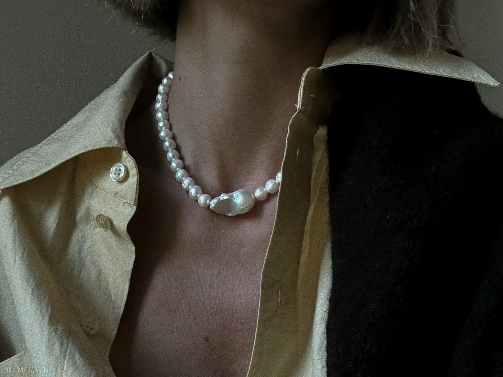 naszyjniki: Naszyjnik z różowego złota z pereł naturalnych z barokową perłą hand made