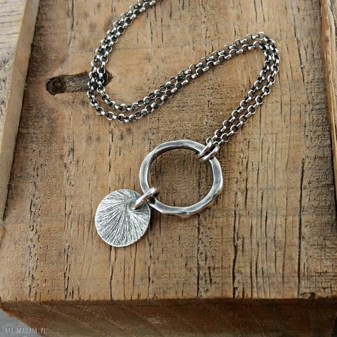 naszyjniki: Naszyjnik z zawieszką srebro 925 nowoczesny, codzienny. Ręcznie wykonane