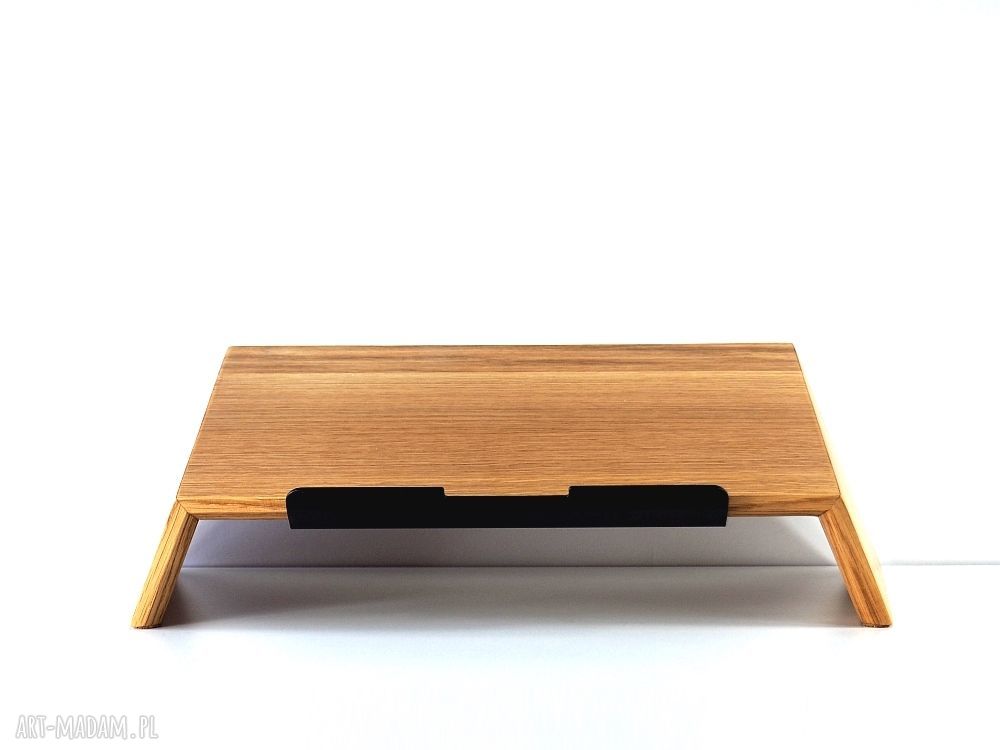 Drewniana podstawka pod laptop z dębu - ergonomiczny stojak na biurko