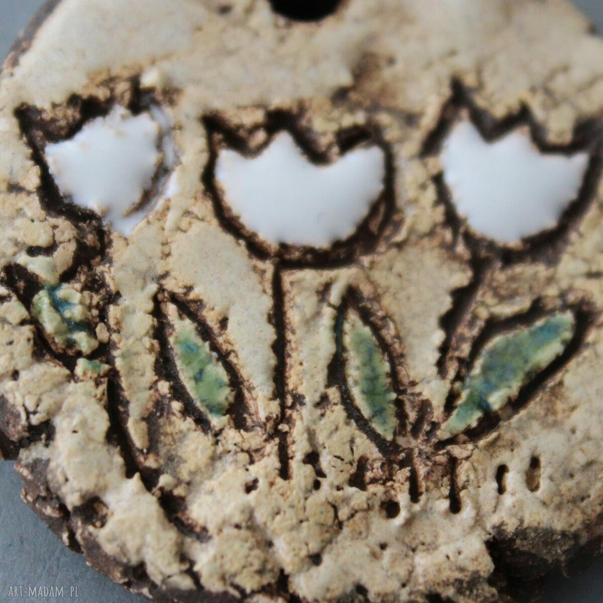 Wisiorek ceramiczny NATURA w odcieniach bieli i zieleni