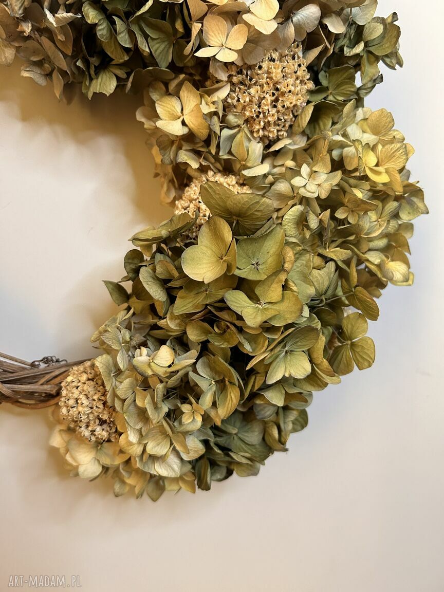 Naturalny wianek z suszonych hortensji (ok. 35 cm)