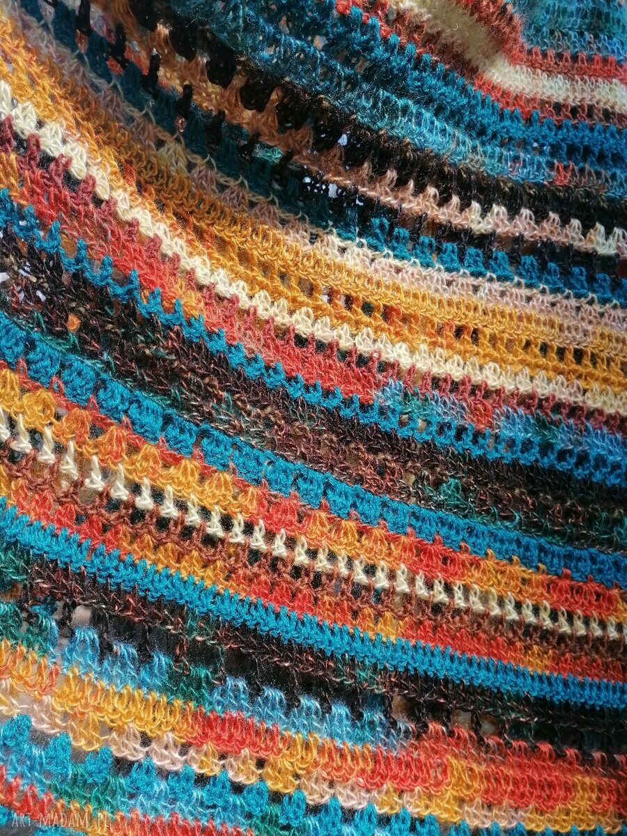 Navaho duży szal boho - ręcznie szydełkowany szal z wełny merino i alpaki