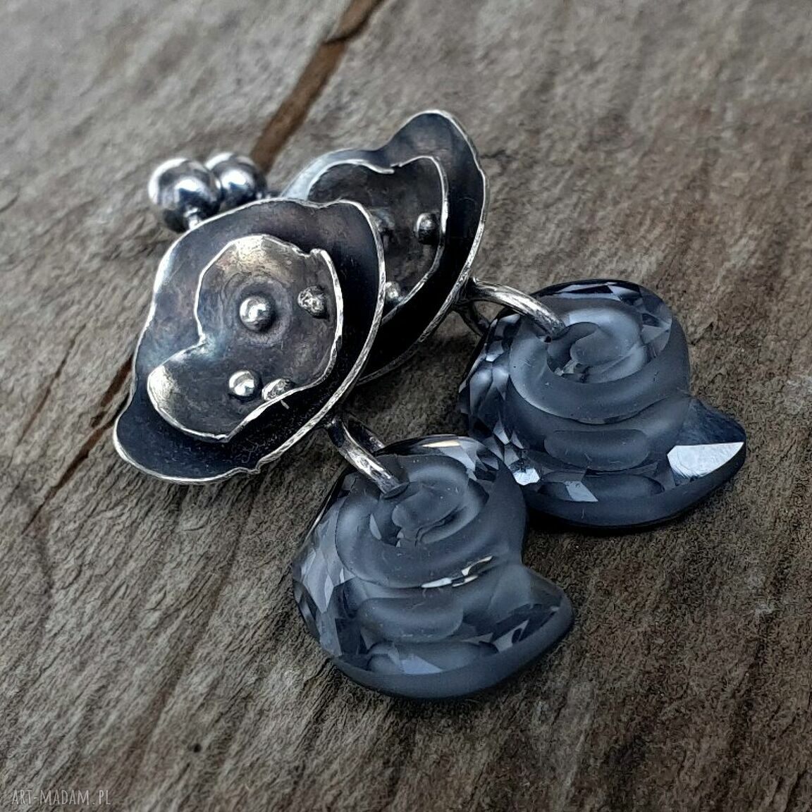 Kolczyki srebrne Nenufary awangardowa metaloplastyka