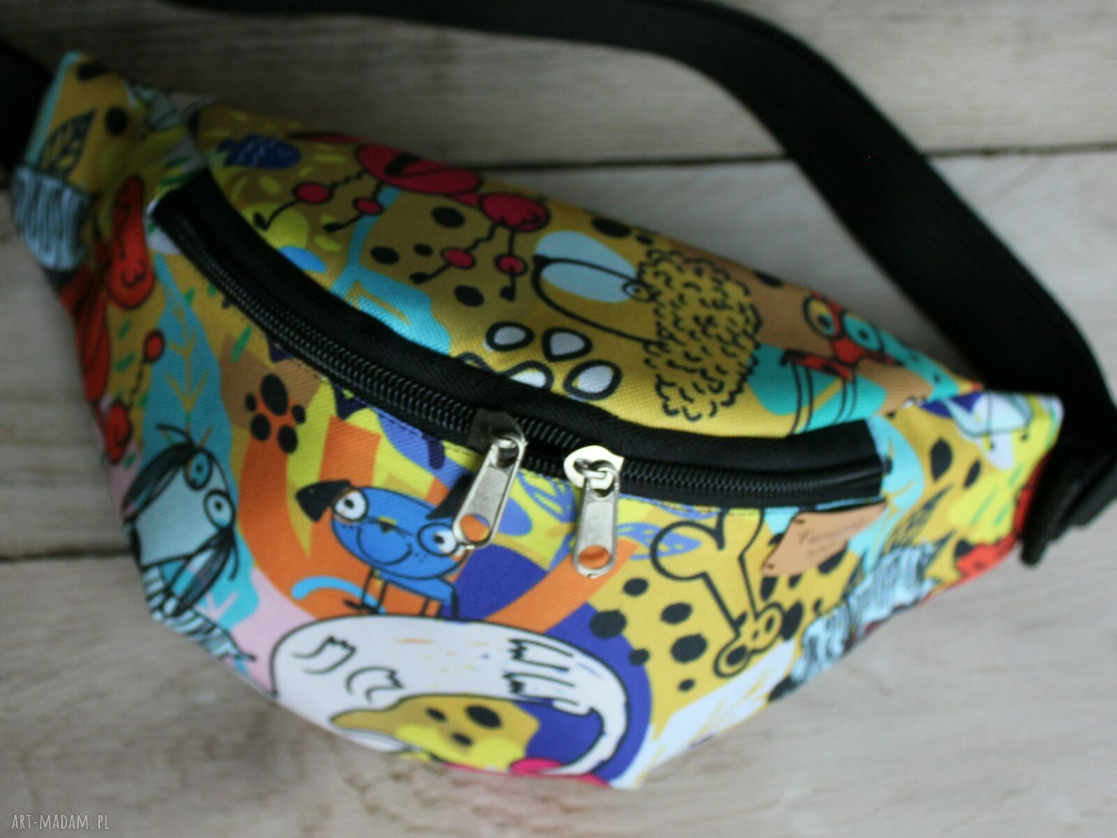 Nerka abstrakcyjne pieski rozmiar L - handmade