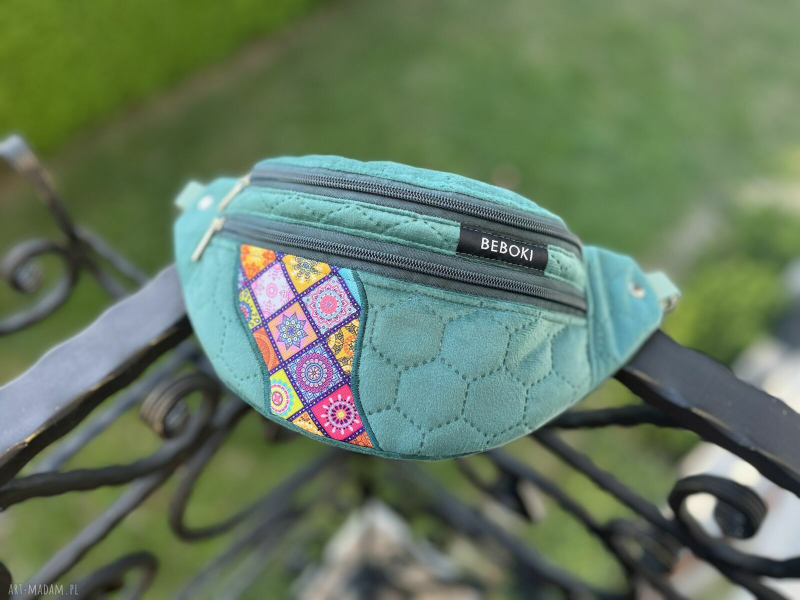 Nerka Broken Mosaic M z turkusowego weluru i miniportfelem