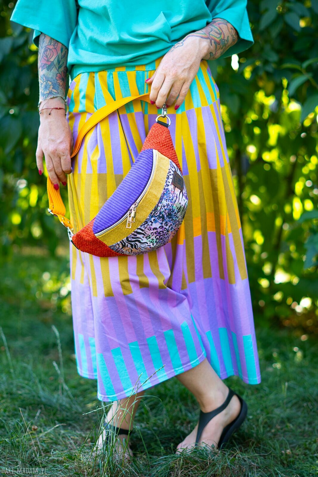 Fioletowa nerka damska w zebrę - oryginalna saszetka handmade