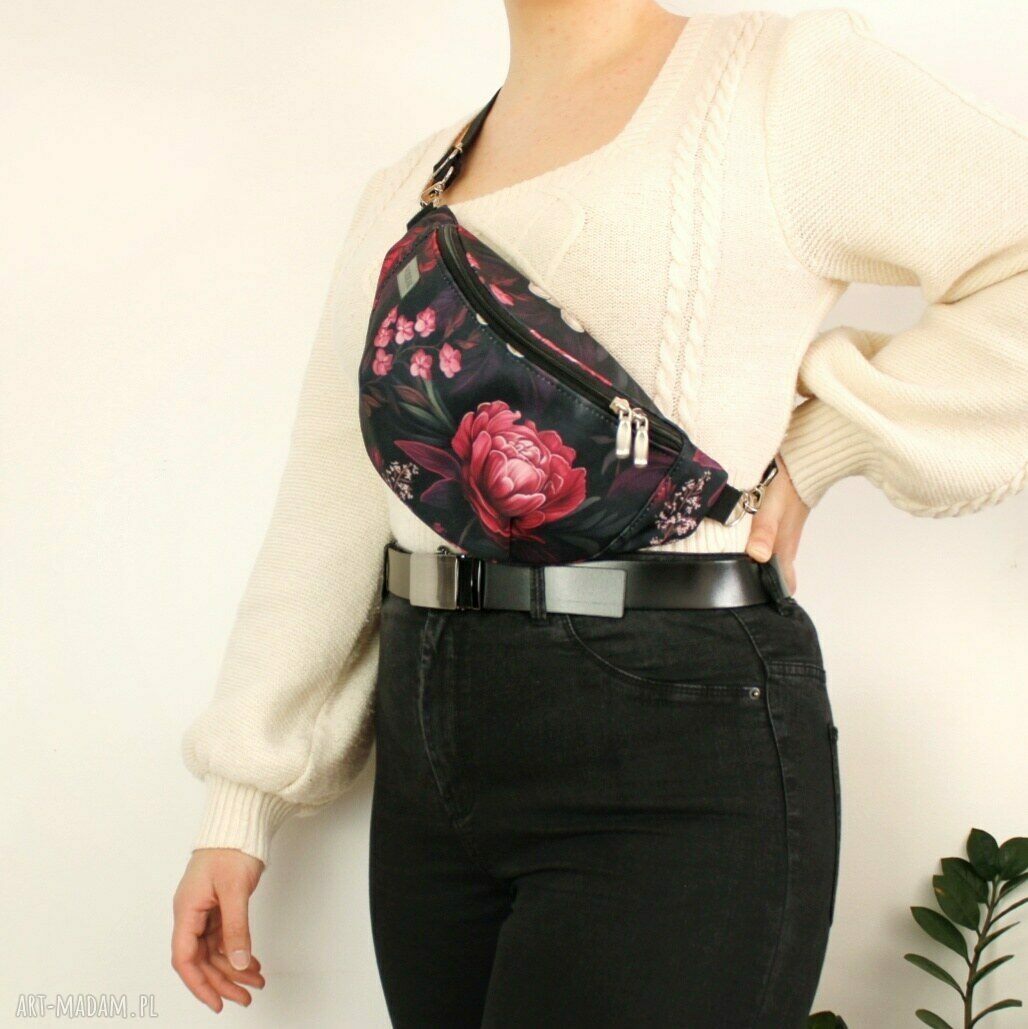 Nerka damska burgundowe kwiaty wodoodporna czarna pojemna Śliczna
