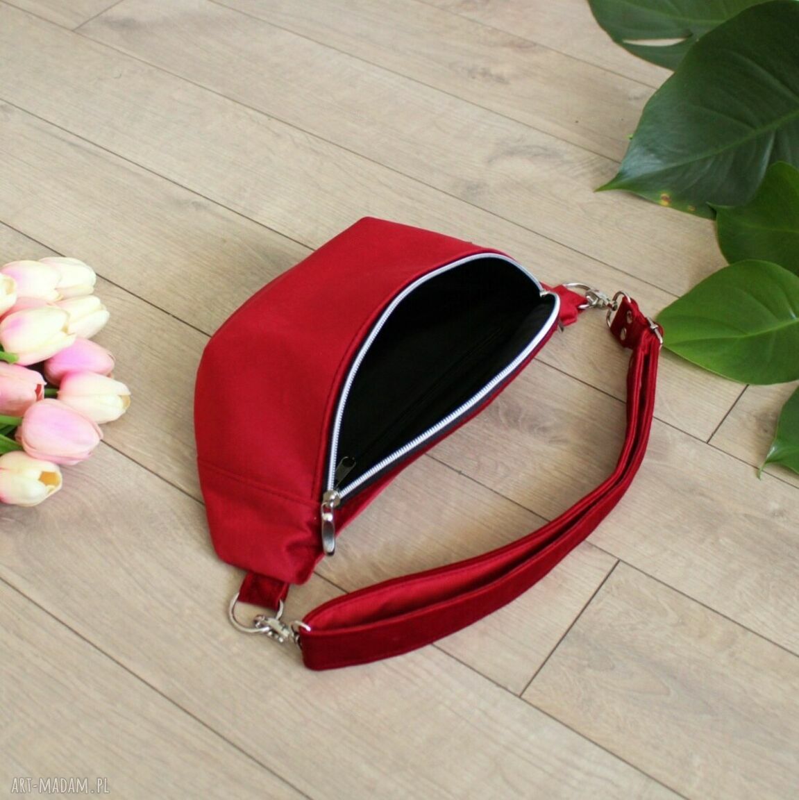 nerki: Nerka damska z czerwonego weluru Hand Made