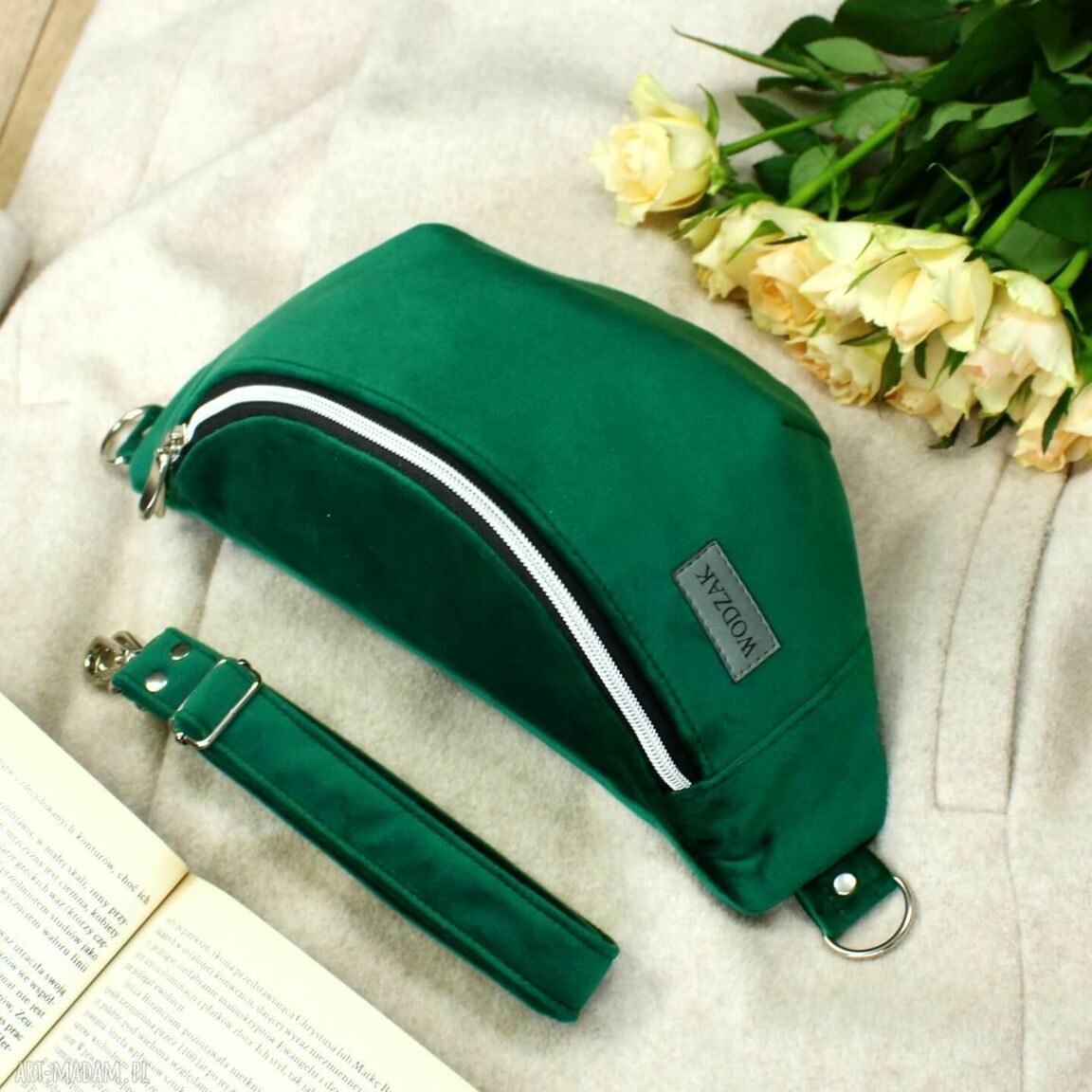 nerki: Nerka damska z zielonego weluru Ręcznie zrobione