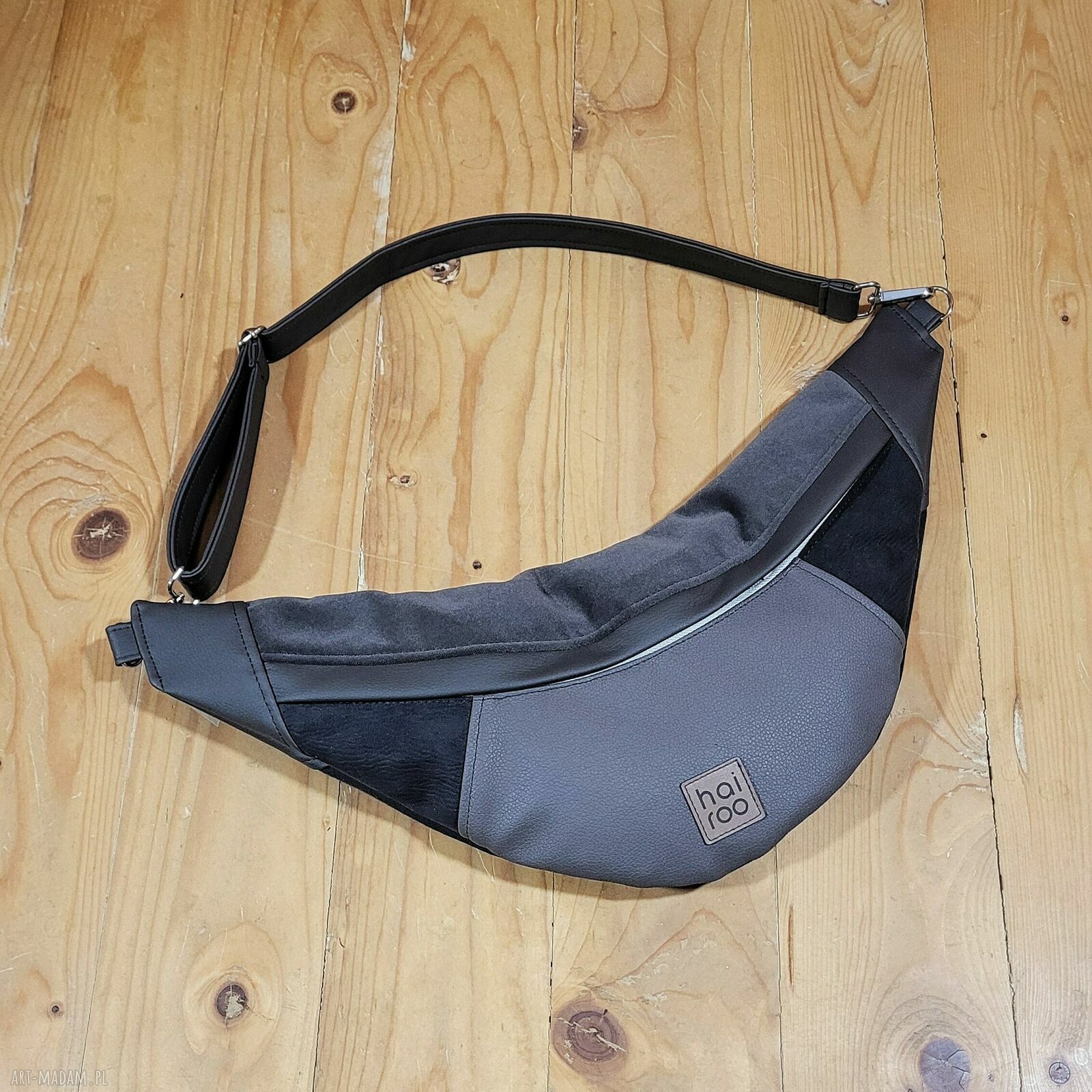 Nerka "Haru" taupe - miejska saszetka vegan no-waste