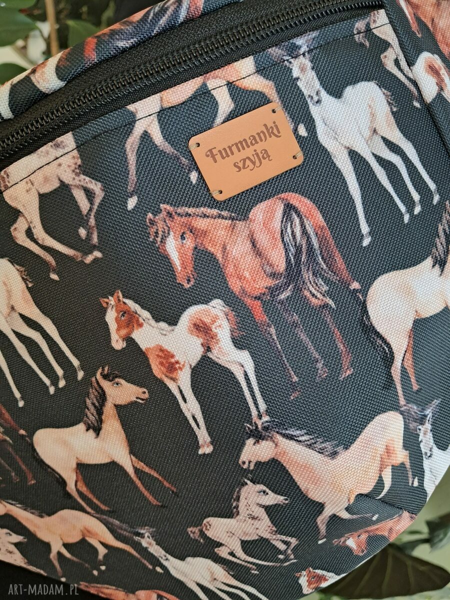 Nerka handmade w konie - rozmiar M