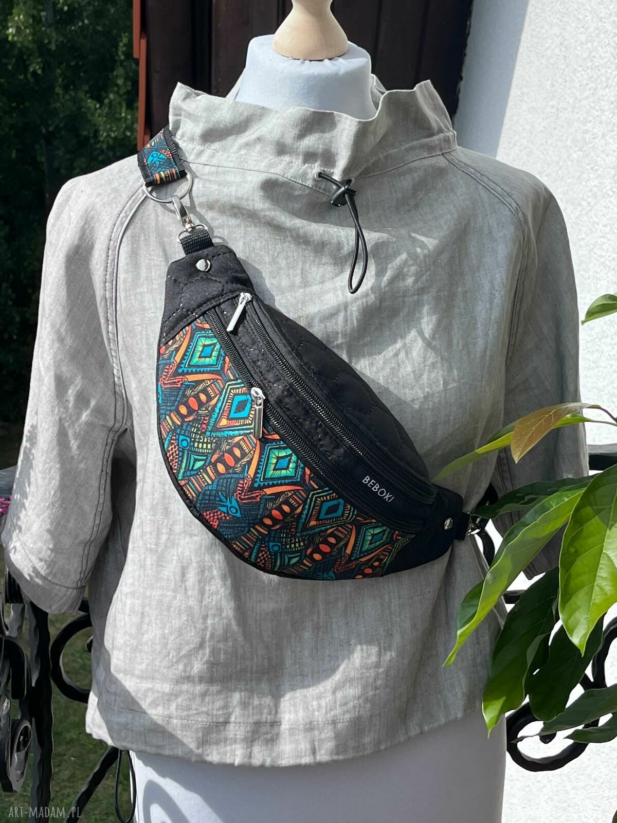 Nerka M 'Aztec vibe' miniportfelik gratis