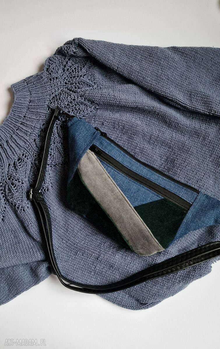 Torebka nerka na pasku dla kobiet - handmade, zapinana na suwak
