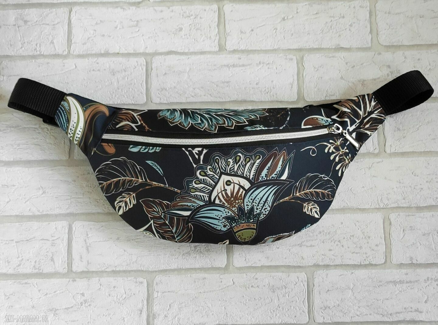 Nerka Retro wodoodporna w kwiaty na skos - saszetka handmade