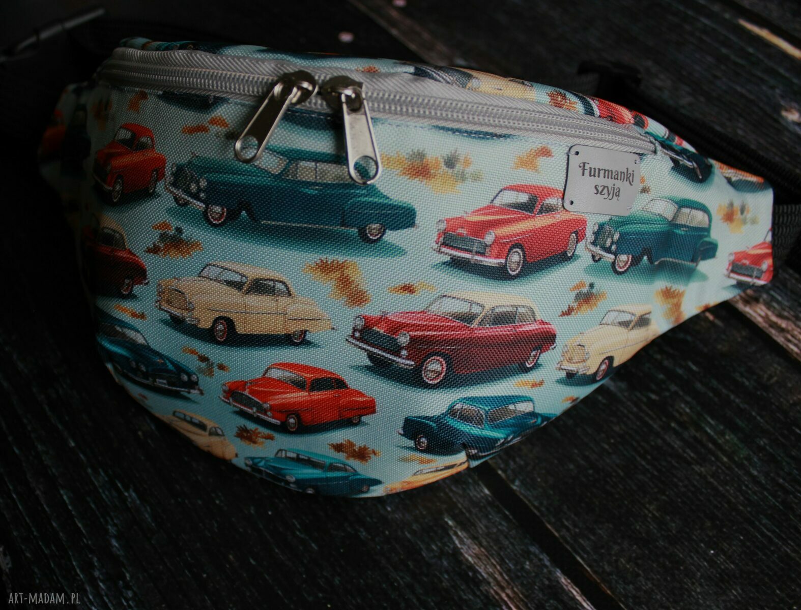 Nerka Samochody retro L - ręcznie robiona z kieszonką i podszewką