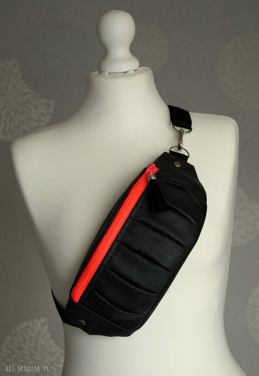 Saszetka na biodro - nerka damska handmade z neonowym różowym zamkiem