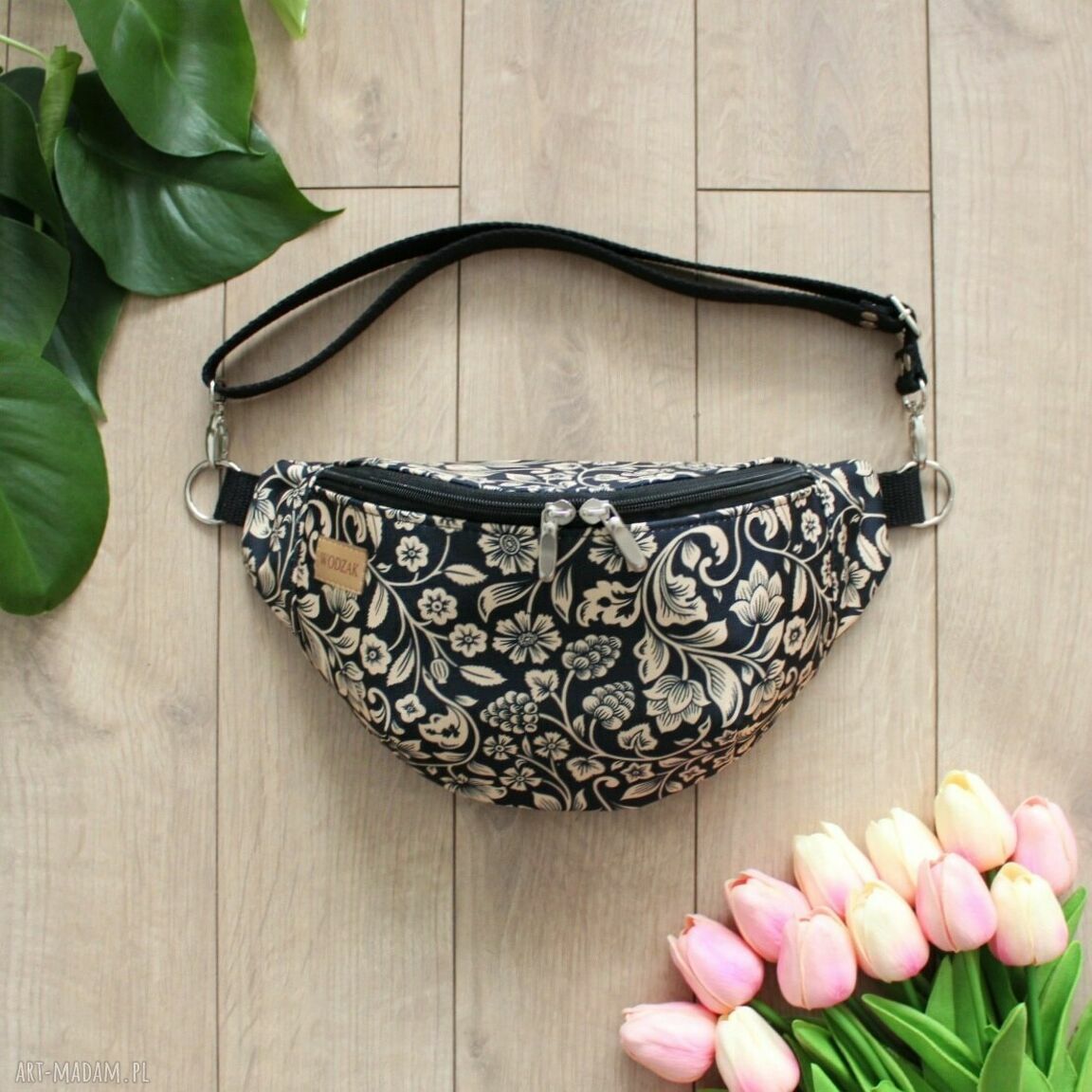 Nerka damska złote kwiaty wodoodporna czarna duża Śliczna wygodna