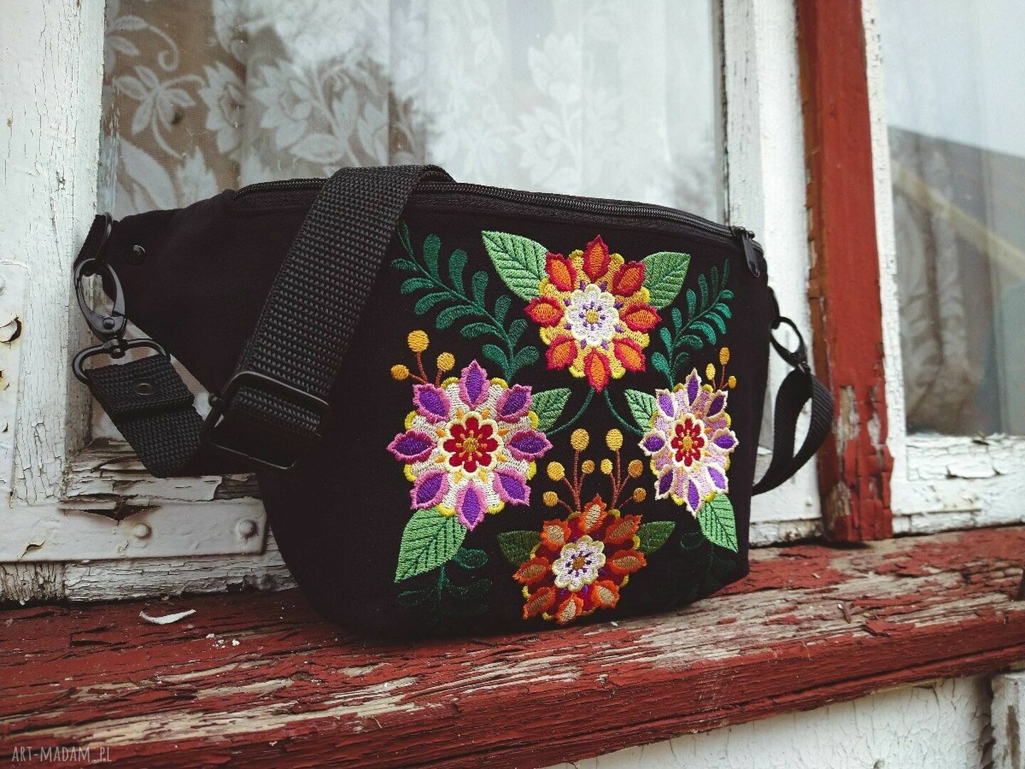 Nerka XXL folkowa handmade pojemna torebka na pasek w stylu folklor