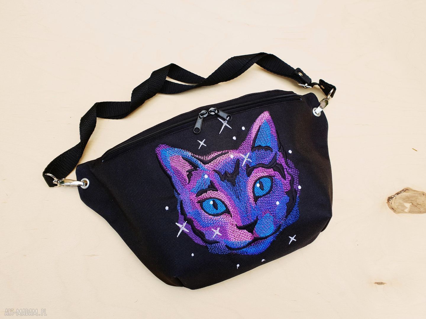 Nerka XXL Space Cat - wodoodporna saszetka z haftem