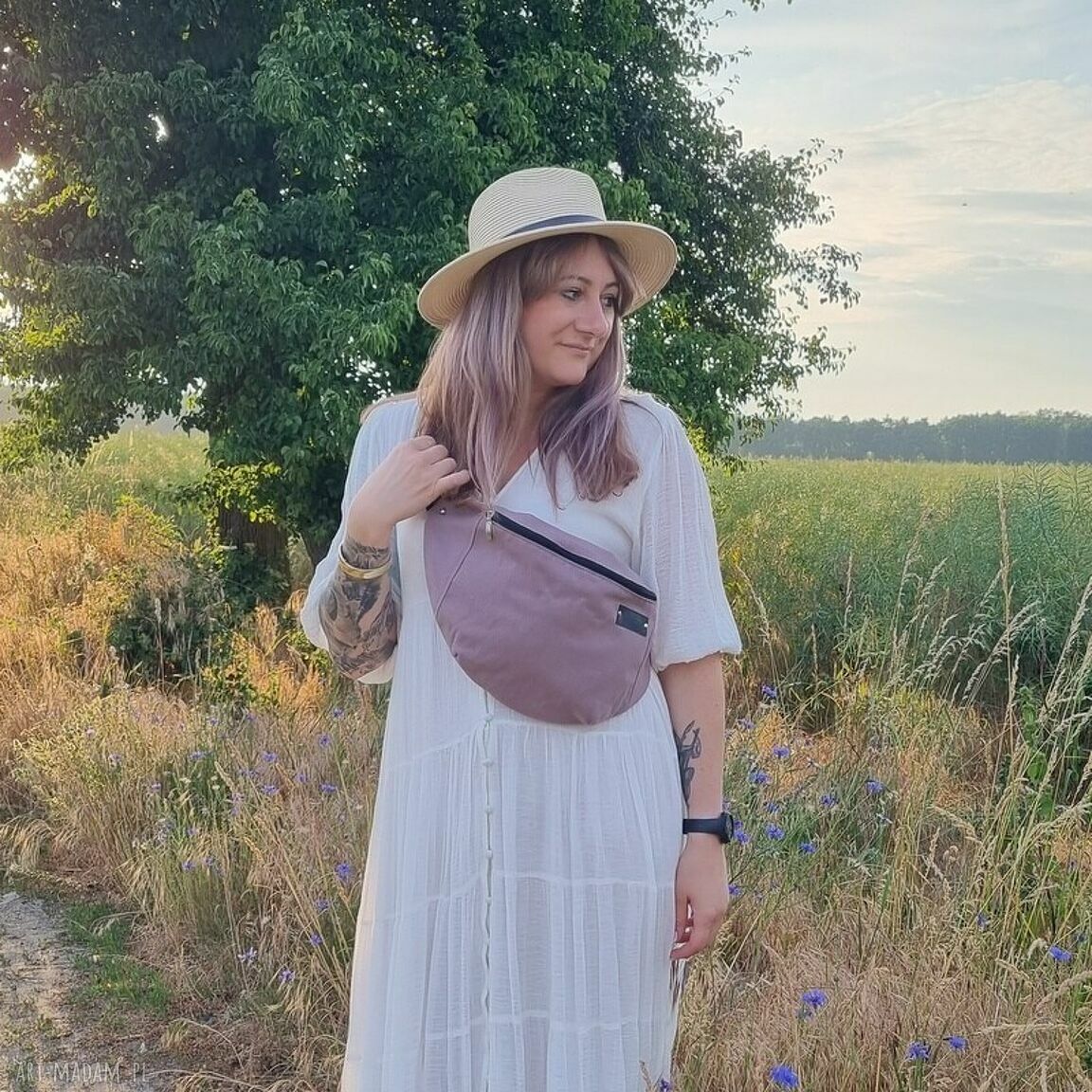 Pudrowy róż - nerka XXL gładka wegańska saszetka handmade