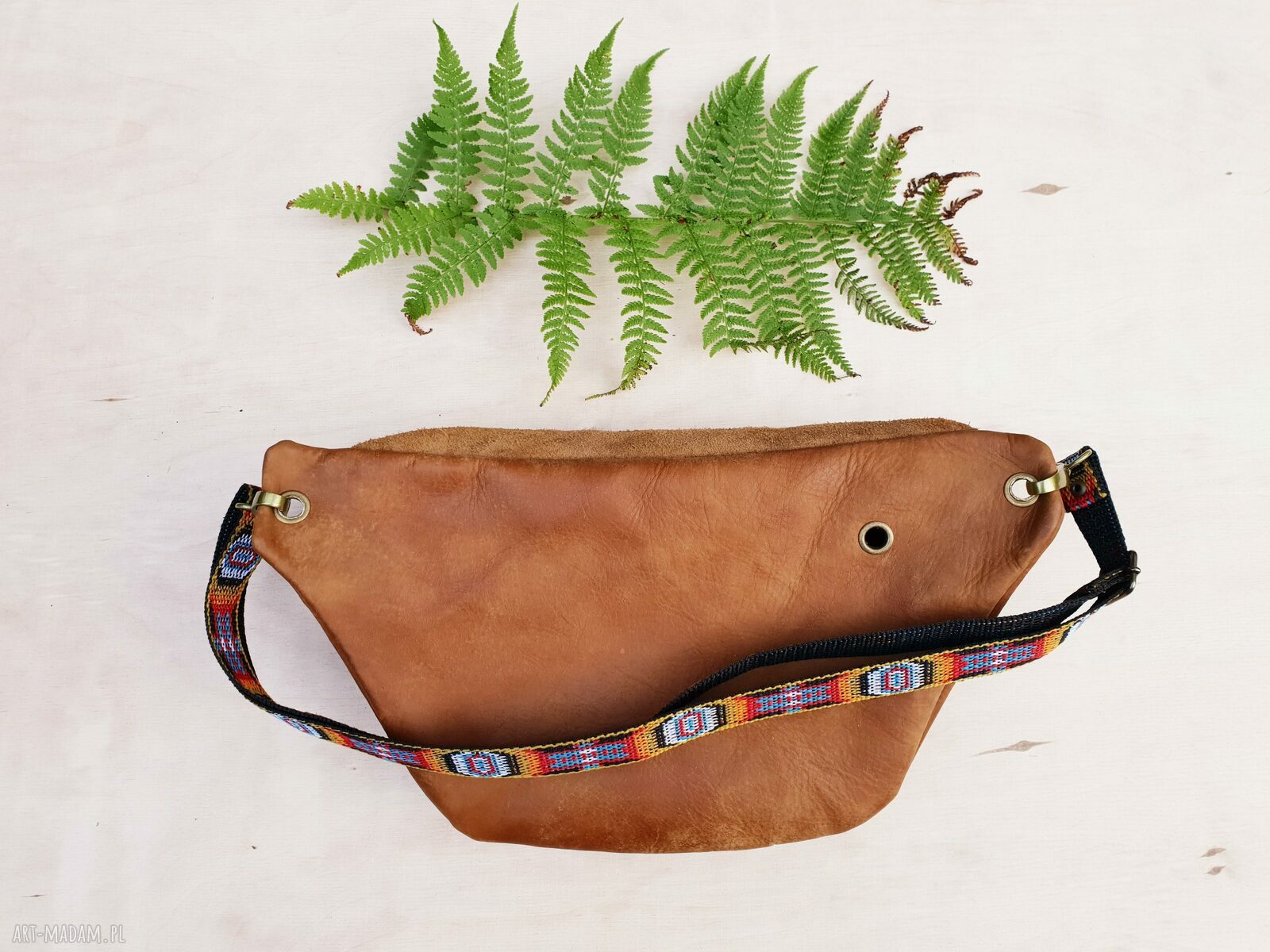 Nerka ze skóry naturalnej torebka handmade na co dzień