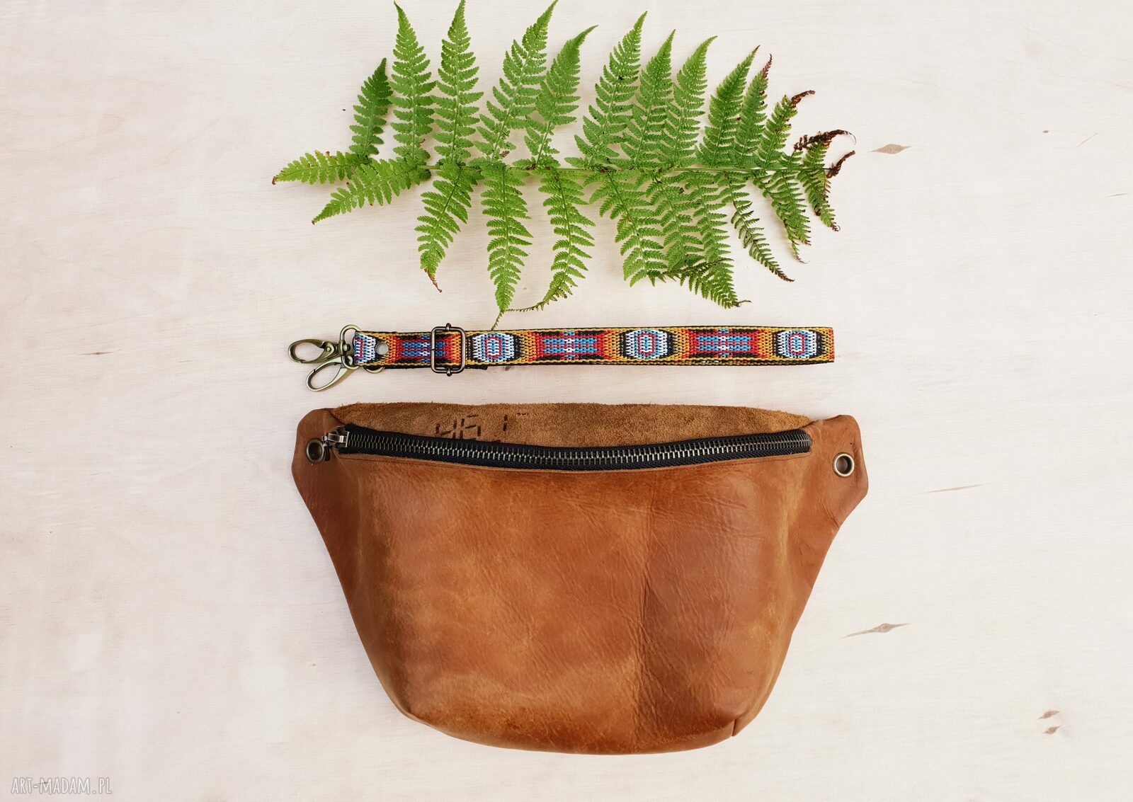 Nerka ze skóry naturalnej torebka handmade na co dzień