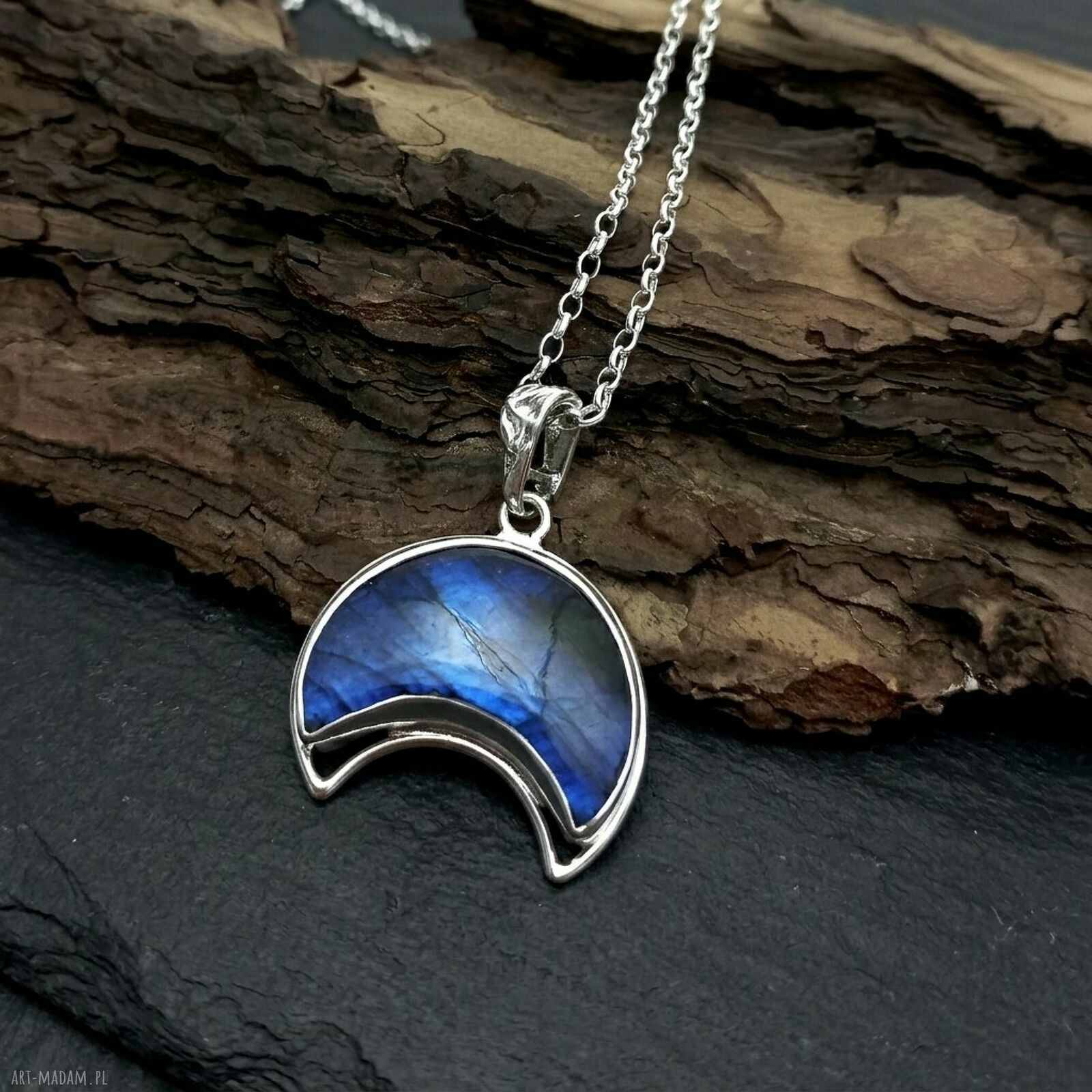 Niebieska lunula z labradorytem - srebrny naszyjnik handmade