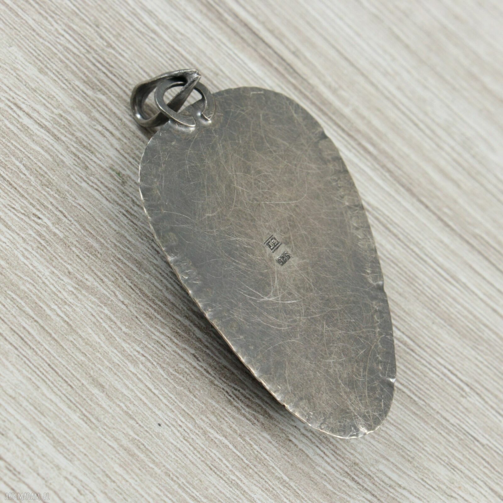 Niebieski labradoryt i srebro 925/999 - wisior 1956a