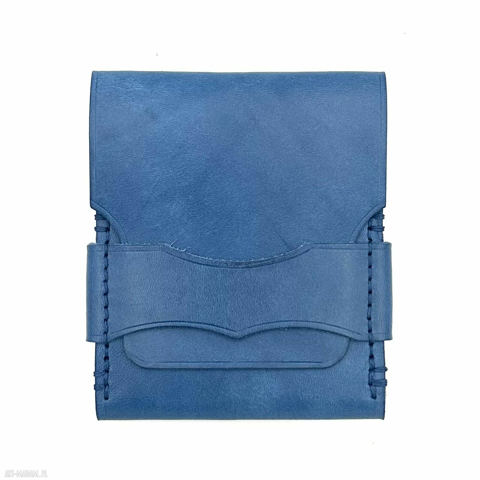 portfele: Niebieski portfel skórzany na karty z klapką ręcznie uszyty.