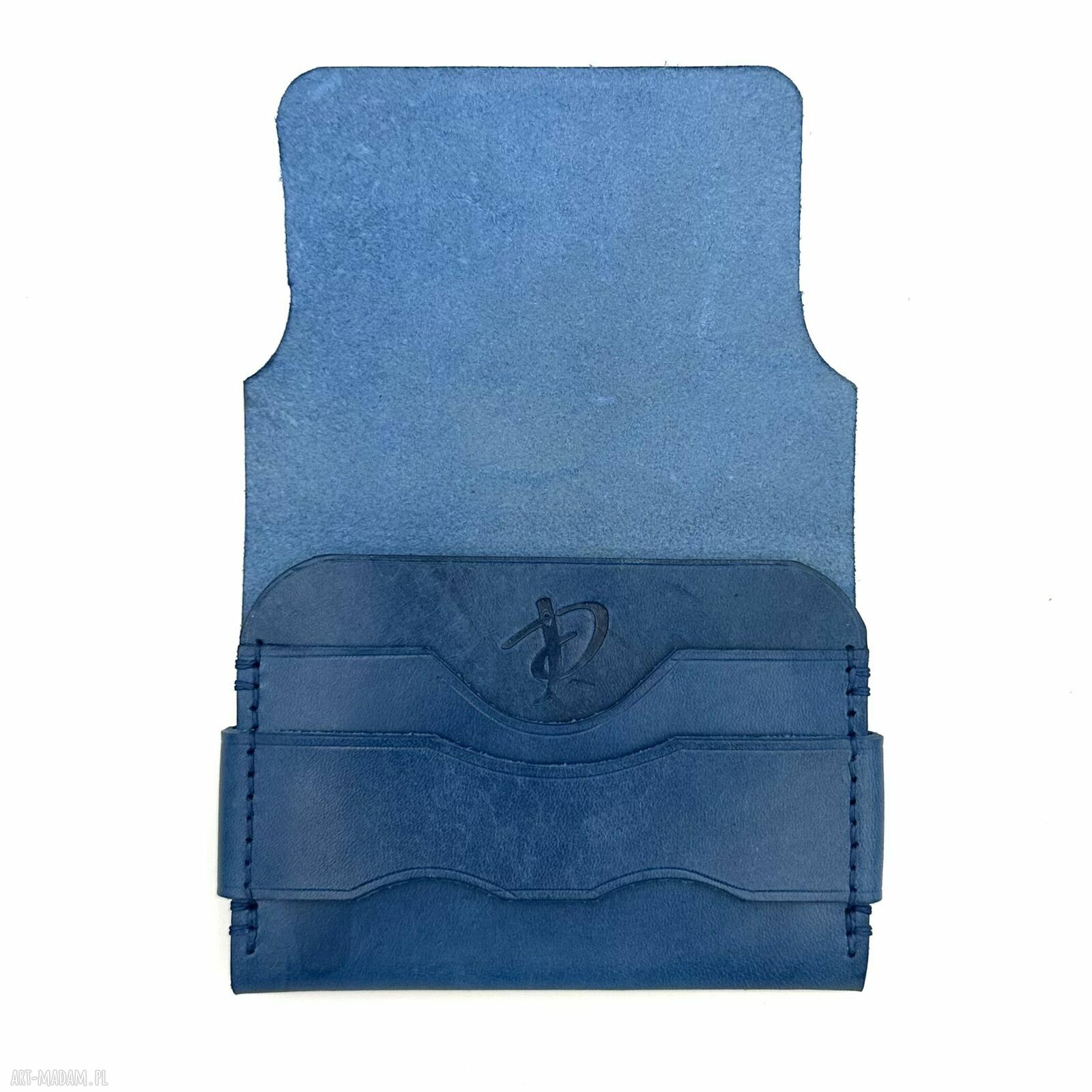 portfele: Niebieski portfel skórzany z klapką ręcznie uszyty na karty.