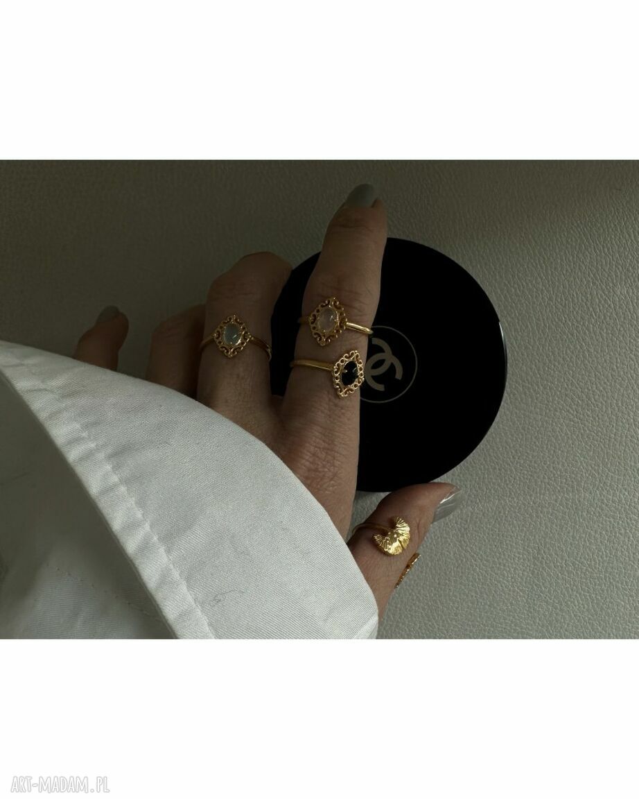 pierścionki: Złoty pierścionek z agatem r. 10 autorskie