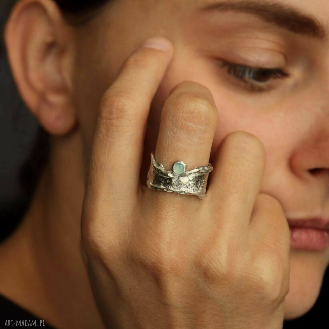 pierścionki: Nieregularny pierścionek z kamieniem naturalnym Lawa ręczne wykonanie