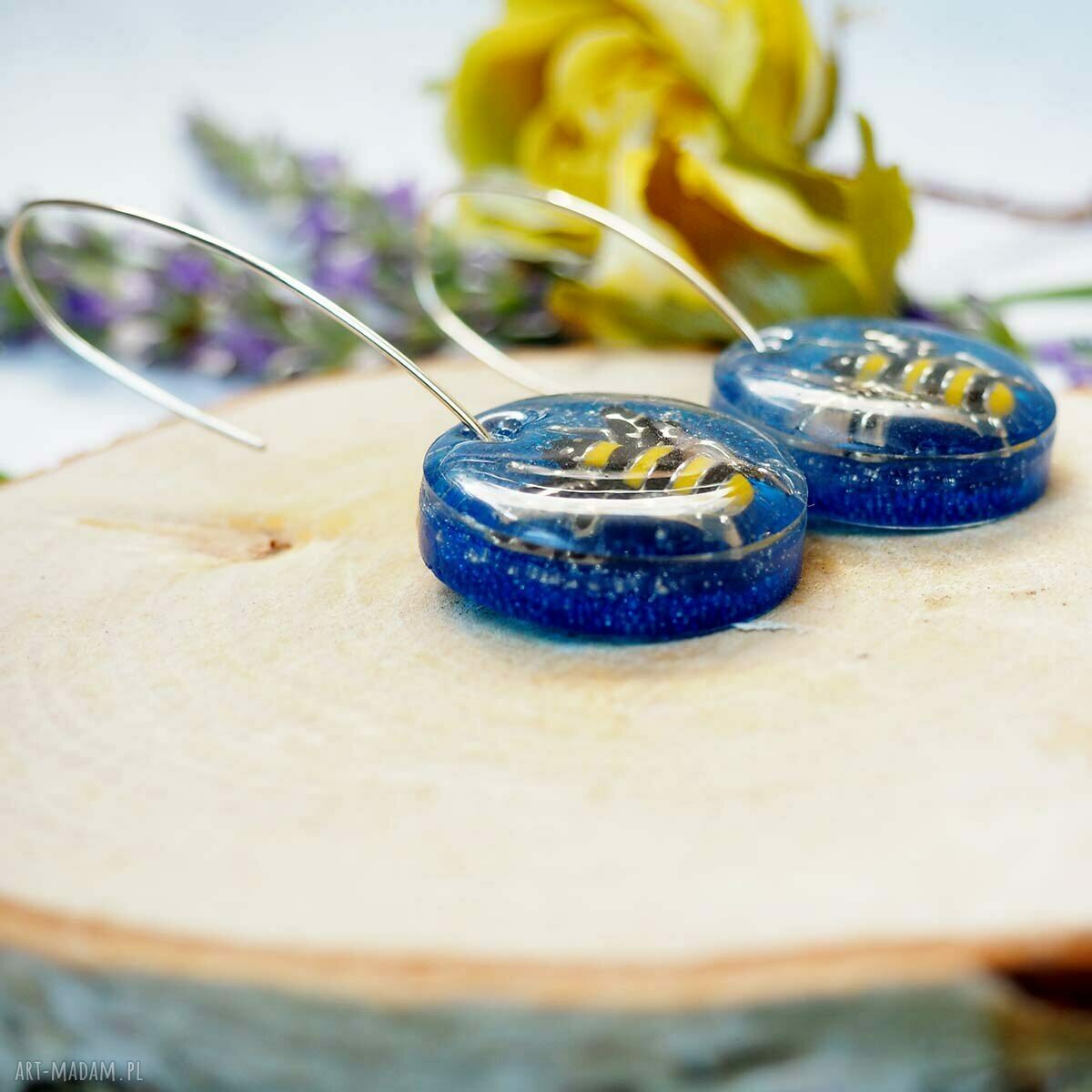 Niesamowite kolczyki wiszące z pszczółkami - srebro 925 i żywica handmade