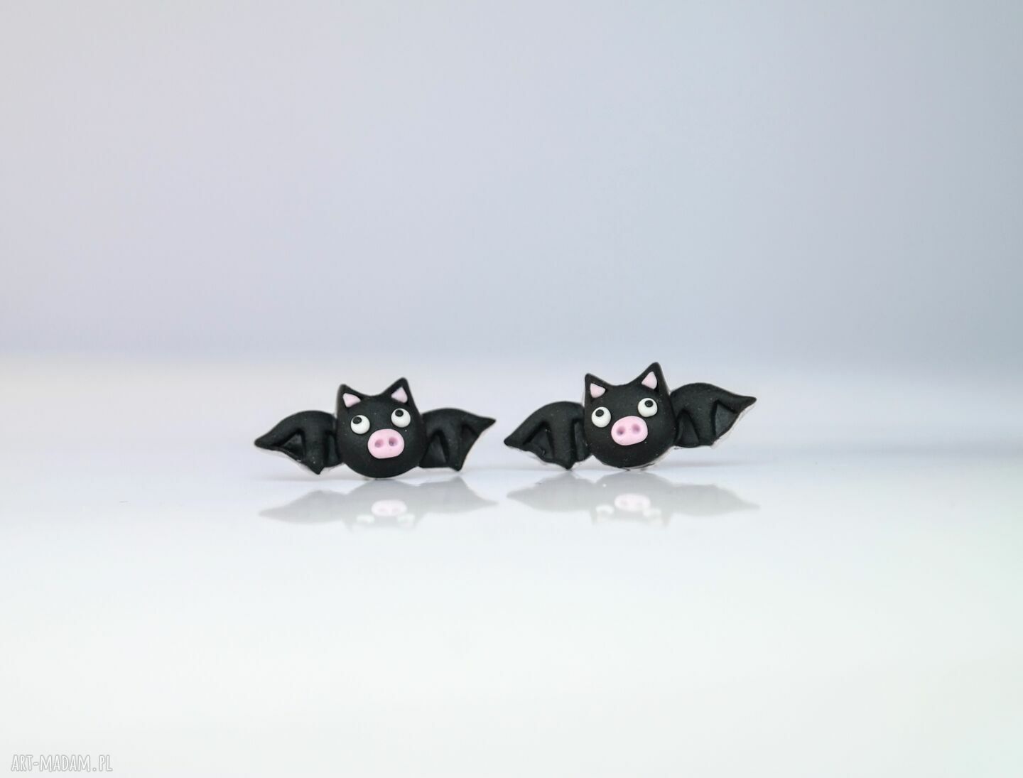 Nietoperze kolczyki - Halloween w mini wersji, wygodne dla wrażliwych uszu
