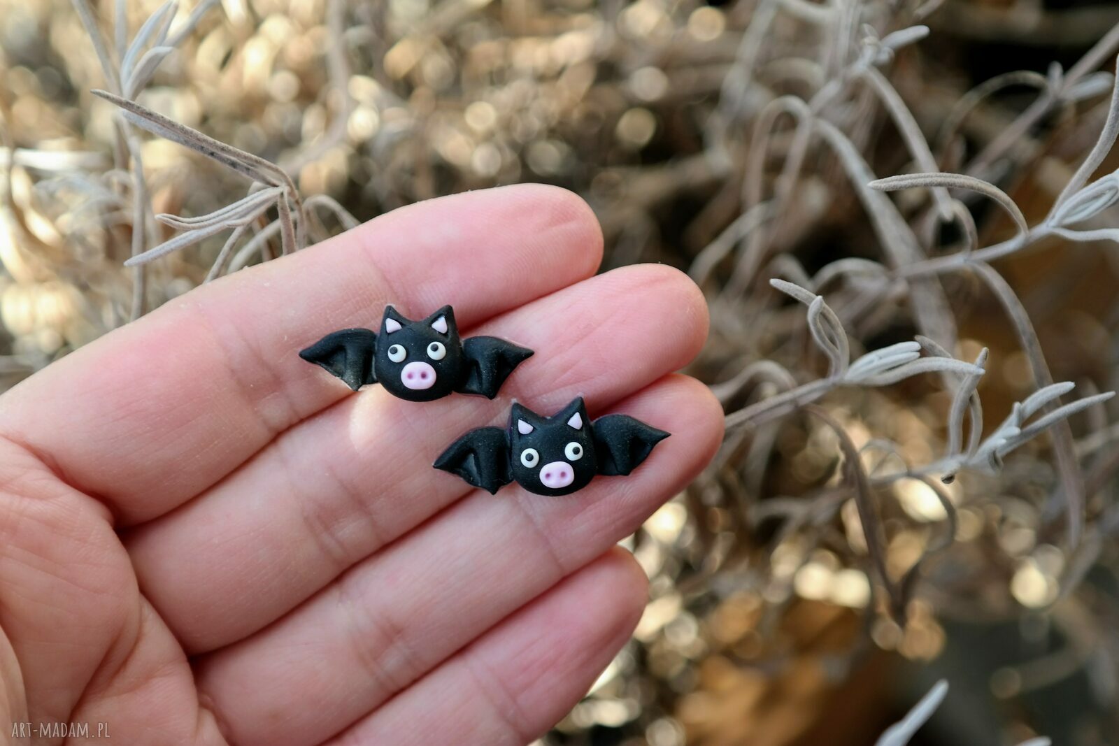 Nietoperze kolczyki - Halloween w mini wersji, wygodne dla wrażliwych uszu