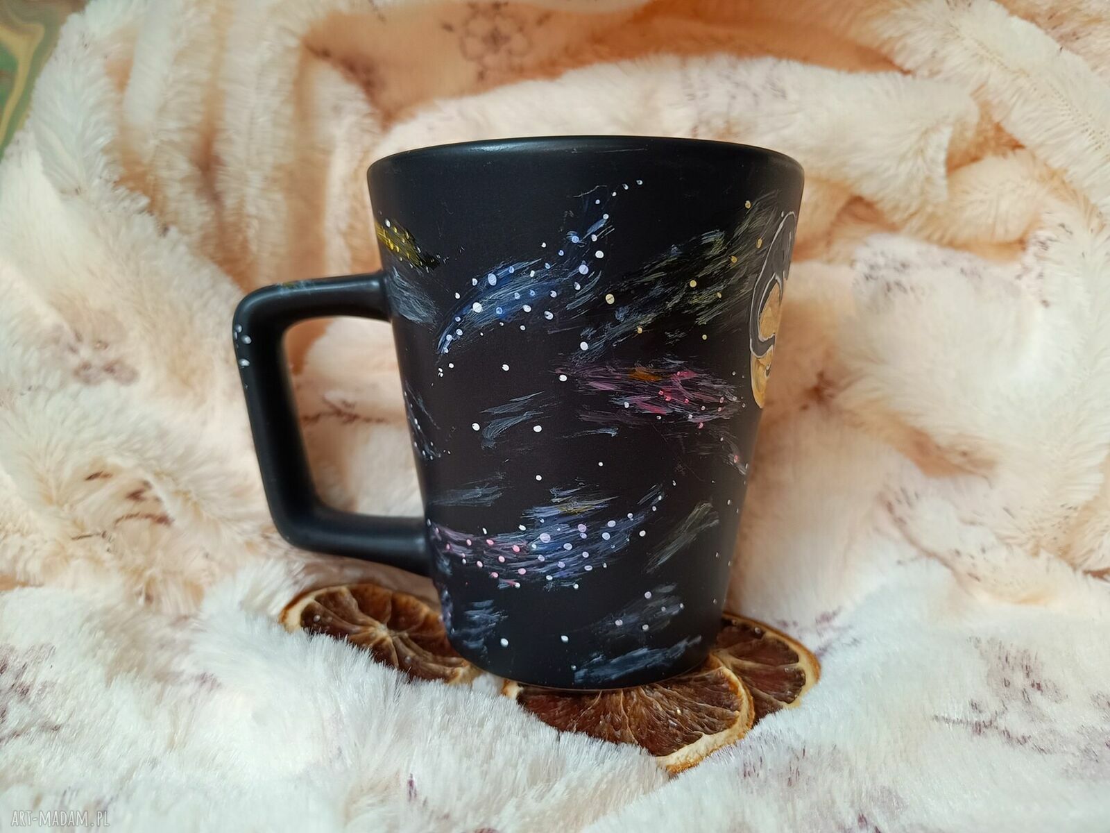 Nocny kubek z gwiezdnymi kotami 300 ml - ręcznie malowany