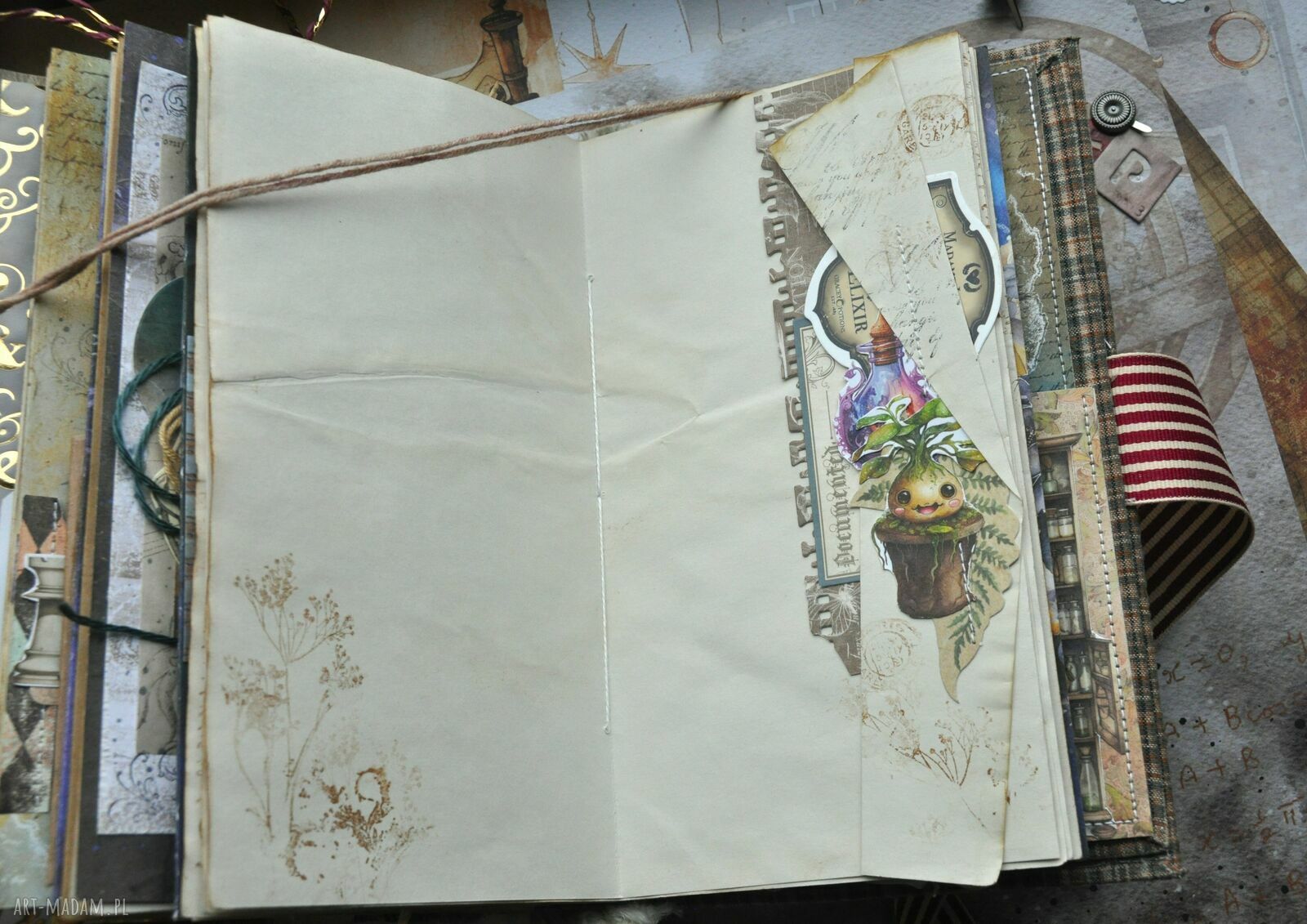 Junk Journal Harry Potter dla fanek - scrapbooking notes 12x21 cm z kieszeniami
